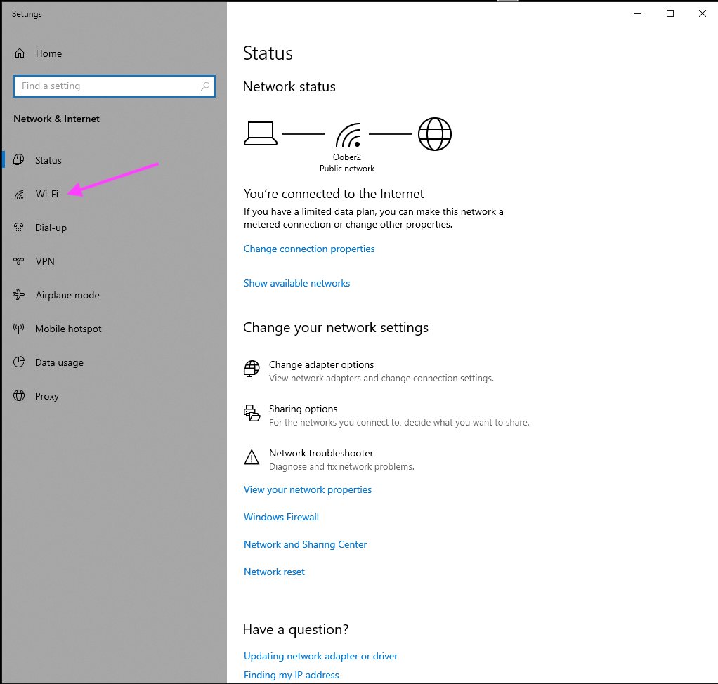 How can I check the WiFi status on my Styku laptop and connect to a